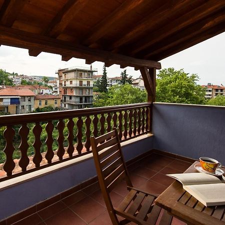 Boutique Hotel Kokkino Spiti Karaferye Dış mekan fotoğraf