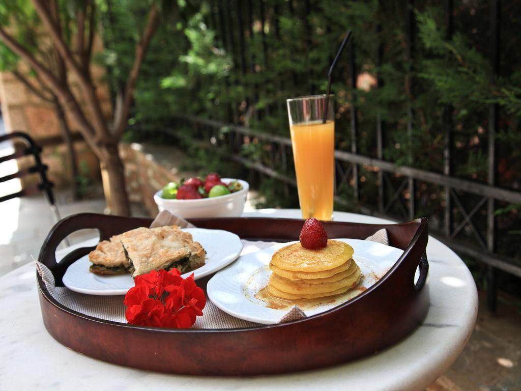 Boutique Hotel Kokkino Spiti Karaferye Dış mekan fotoğraf