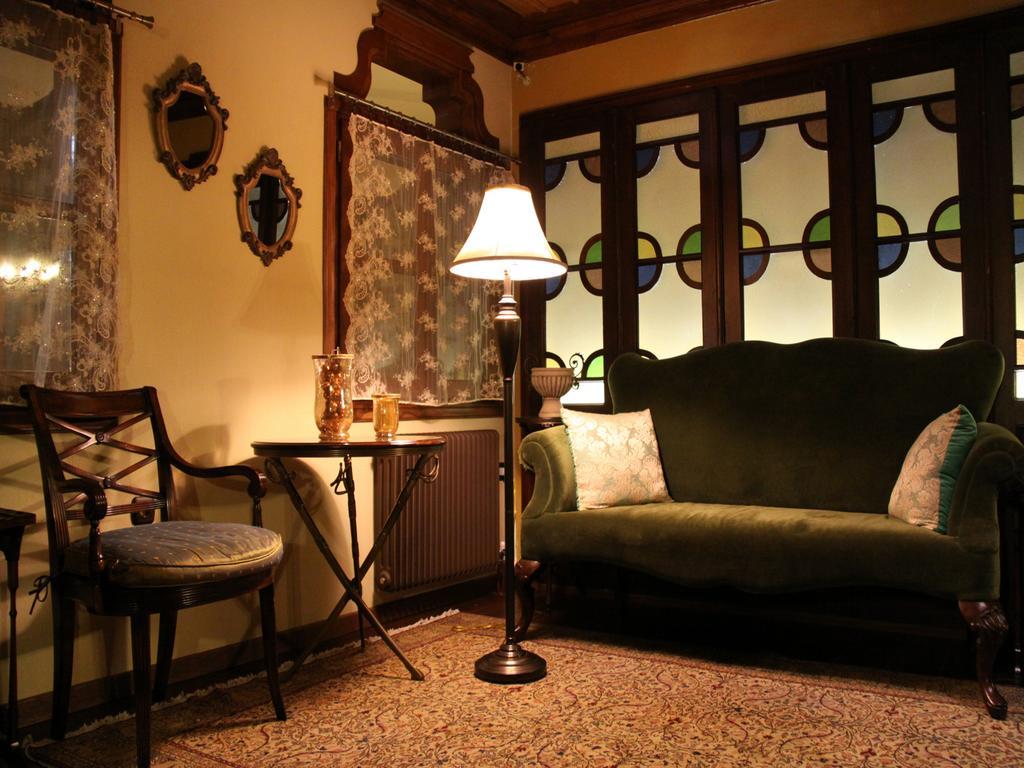 Boutique Hotel Kokkino Spiti Karaferye Dış mekan fotoğraf