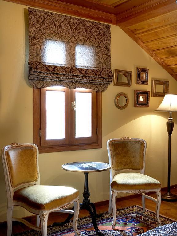Boutique Hotel Kokkino Spiti Karaferye Dış mekan fotoğraf