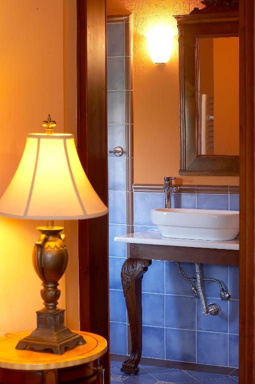 Boutique Hotel Kokkino Spiti Karaferye Dış mekan fotoğraf