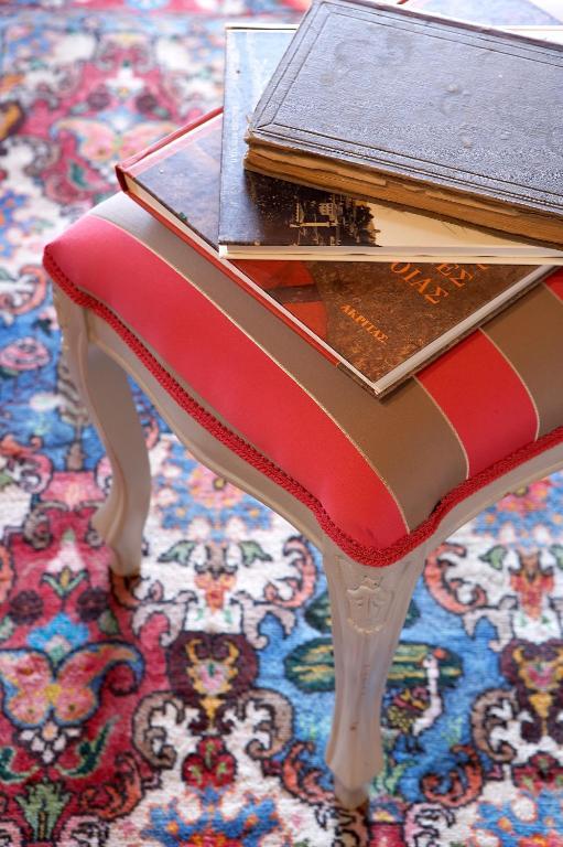 Boutique Hotel Kokkino Spiti Karaferye Dış mekan fotoğraf