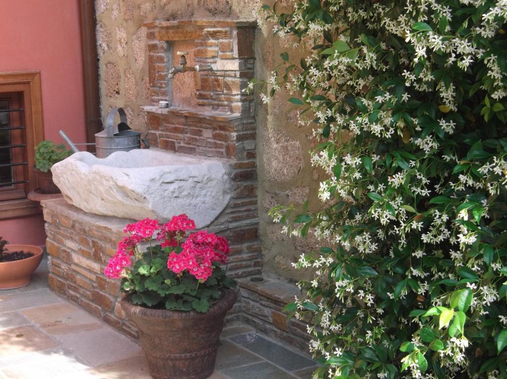 Boutique Hotel Kokkino Spiti Karaferye Dış mekan fotoğraf