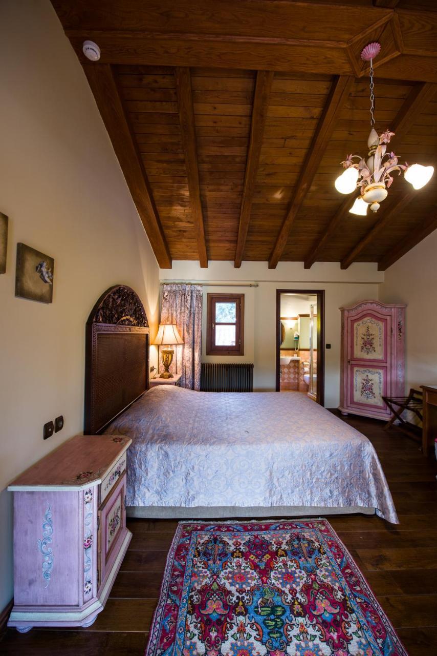 Boutique Hotel Kokkino Spiti Karaferye Dış mekan fotoğraf