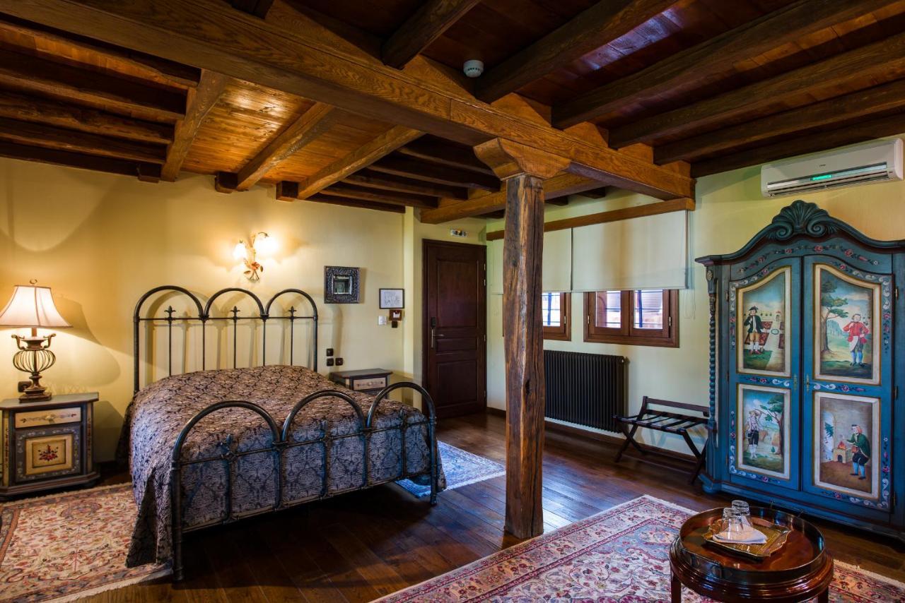 Boutique Hotel Kokkino Spiti Karaferye Dış mekan fotoğraf